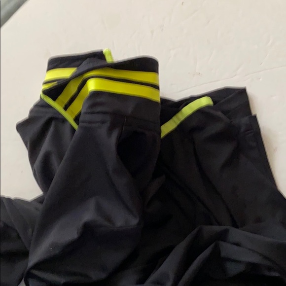 Pink top - Picture 6 of 6